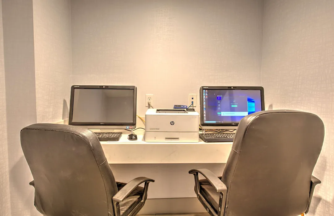 Best Western Plus Media Center Inn & Suites-1